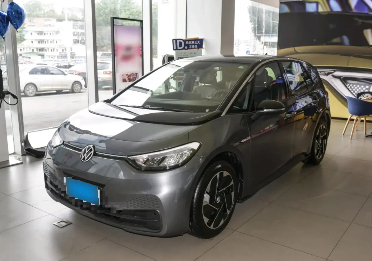 2023 Volkswagen ID.3 BEV 52.8KWH