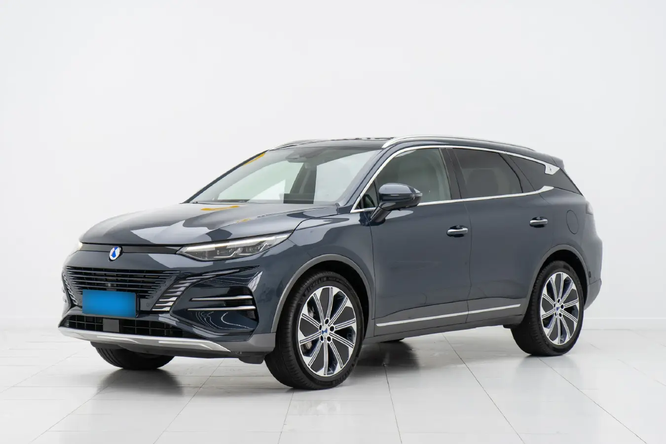 2023 Denza N8 1.5T 139HP L4 E-CVT PHEV 45.8KWH