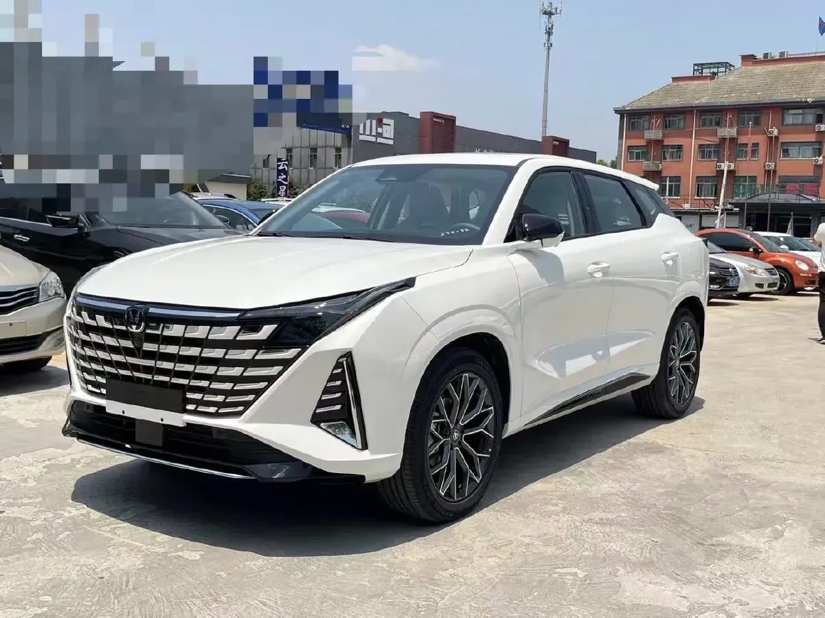 2025 ChangAn UNI-Z 1.5T 188HP L4 7DCT,autocango,china used car exporter,china ev exporter,chinese used car exporter,chinese used ev exporter