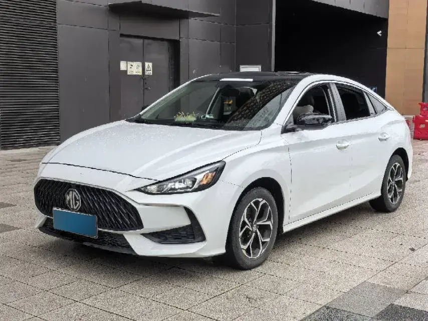 2021 MG 5 1.5L 120HP L4 CVT