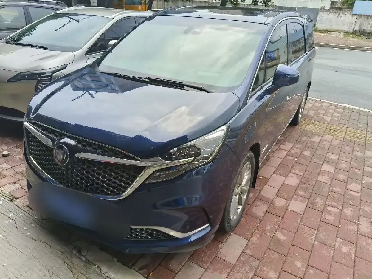 2022 Buick GL8 2.0T 237HP L4 9AT