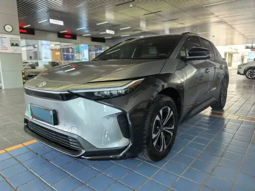 2022 Toyota bZ4X BEV 66.7KWH