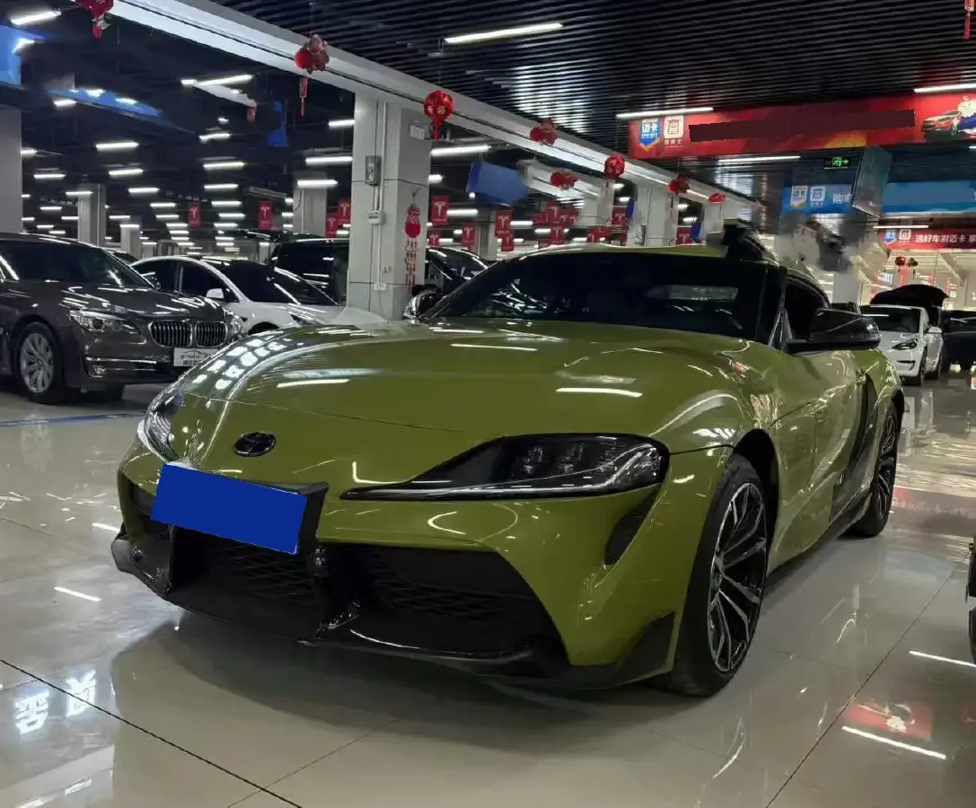 2022 Toyota Supra 2.0T 197HP L4 8AT