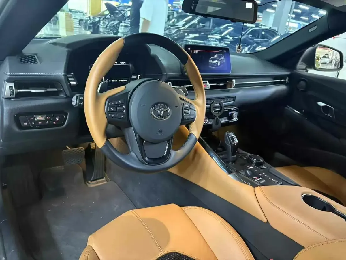 2022 Toyota Supra 2.0T 197HP L4 8AT,autocango,china used car exporter,china ev exporter,chinese used car exporter,chinese used ev exporter