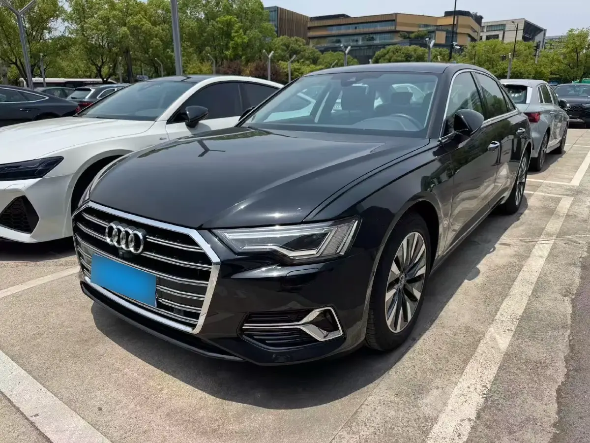 2023 Audi A6L 2.0T 245HP L4 7DCT