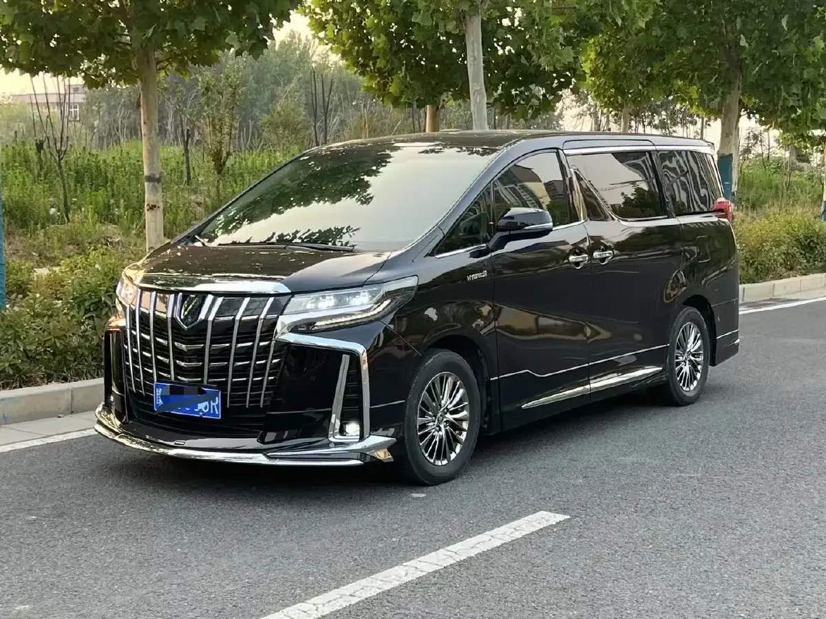 2021 Toyota Alphard 2.5L 117HP L4 E-CVT Hybrid