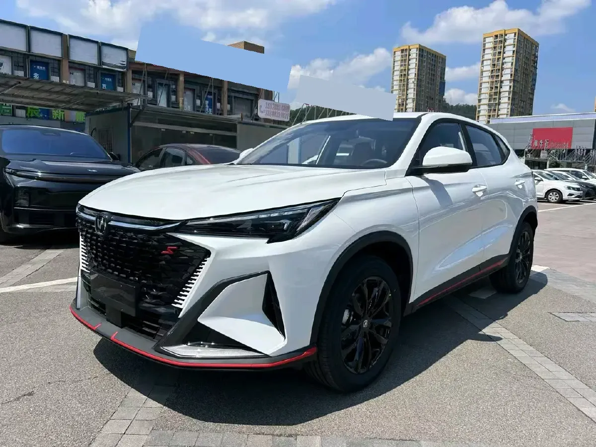 2025 ChangAn X5 PLUS 1.5T 188HP L4 7DCT,autocango,china used car exporter,china ev exporter,chinese used car exporter,chinese used ev exporter