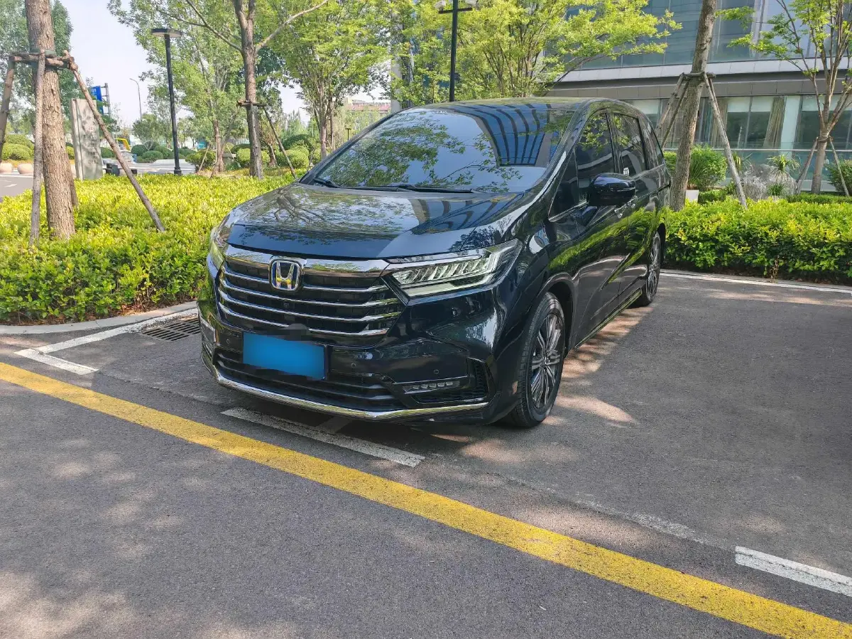 2024 Honda Odyssey 2.0L 146HP L4 E-CVT Hybrid