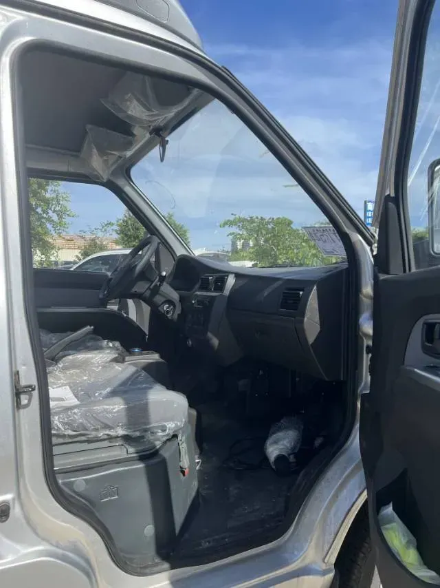 2023 WuLing RongGuang Mini Truck EV BEV 41.5KWH,autocango,china used car exporter,china ev exporter,chinese used car exporter,chinese used ev exporter