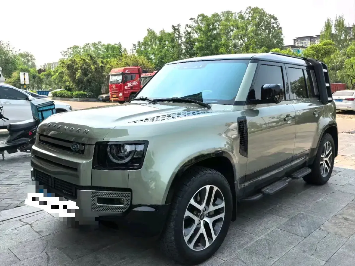 2023 Land Rover Defender 3.0T 400HP L6 8AT