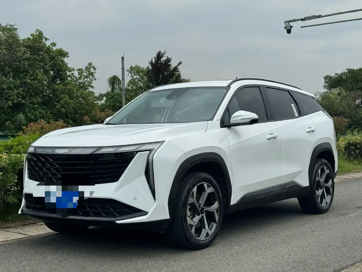 2023 Geely StarRay 1.5T 181HP L4 7DCT