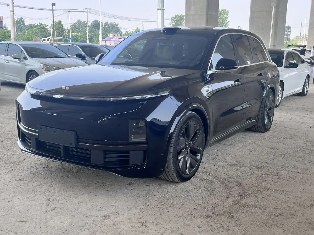 2023 Li L8 Range Extended 154HP REEV 40.9KWH
