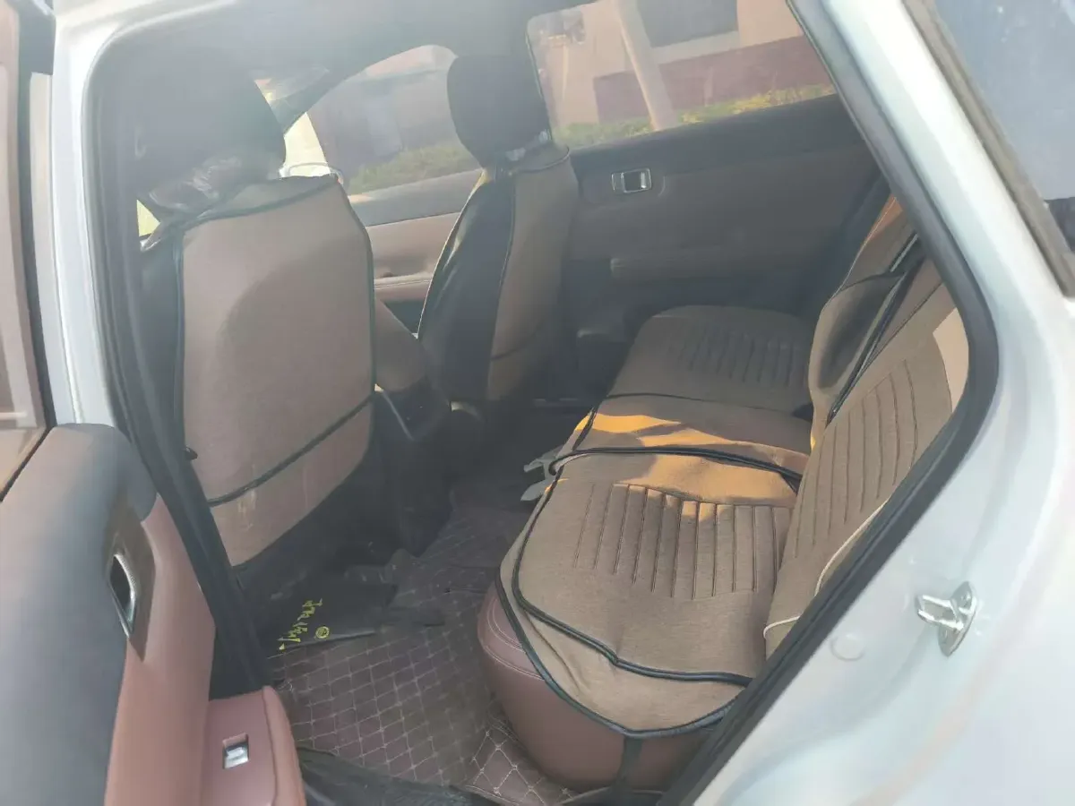 2024 WuLing XingGuangS 1.5L 106HP L4 E-CVT PHEV 20.5KWH,autocango,china used car exporter,china ev exporter,chinese used car exporter,chinese used ev exporter