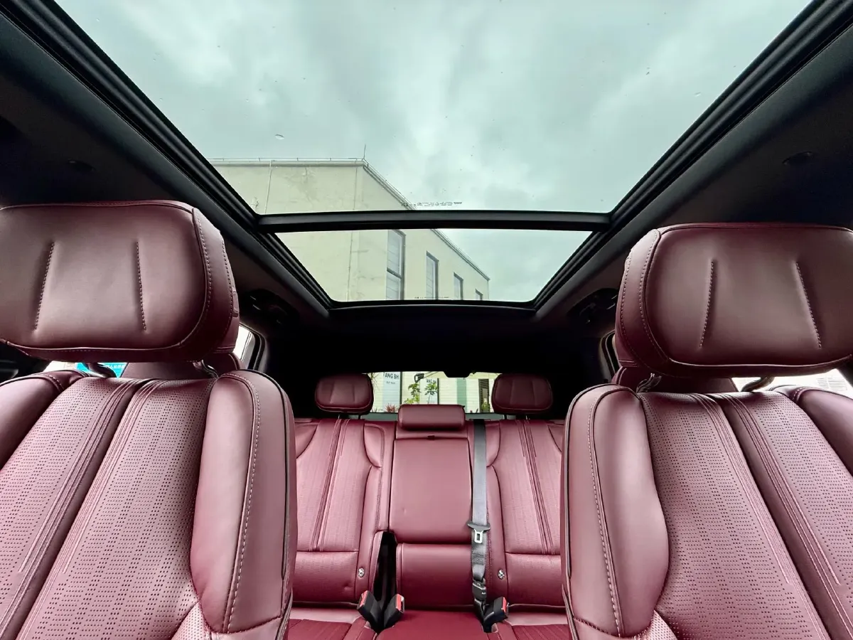 2025 Cadillac XT5 2.0T 237HP L4 9AT,autocango,china used car exporter,china ev exporter,chinese used car exporter,chinese used ev exporter