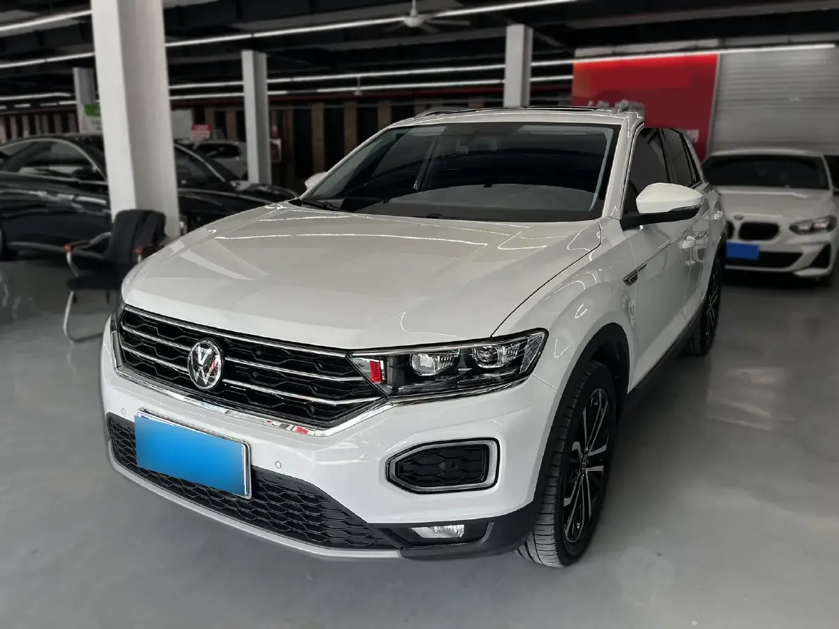 2022 Volkswagen T-Roc 1.4T 150HP L4 7DCT