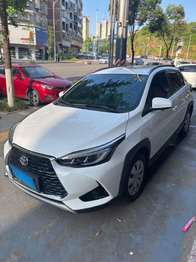 2022 Toyota Yaris L 1.5L 112HP L4 CVT