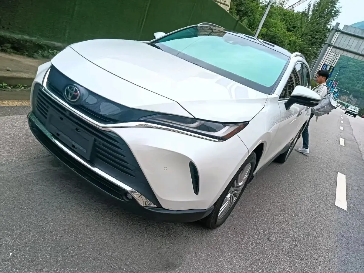 2022 Toyota Harrier 2.0L 171HP L4 CVT