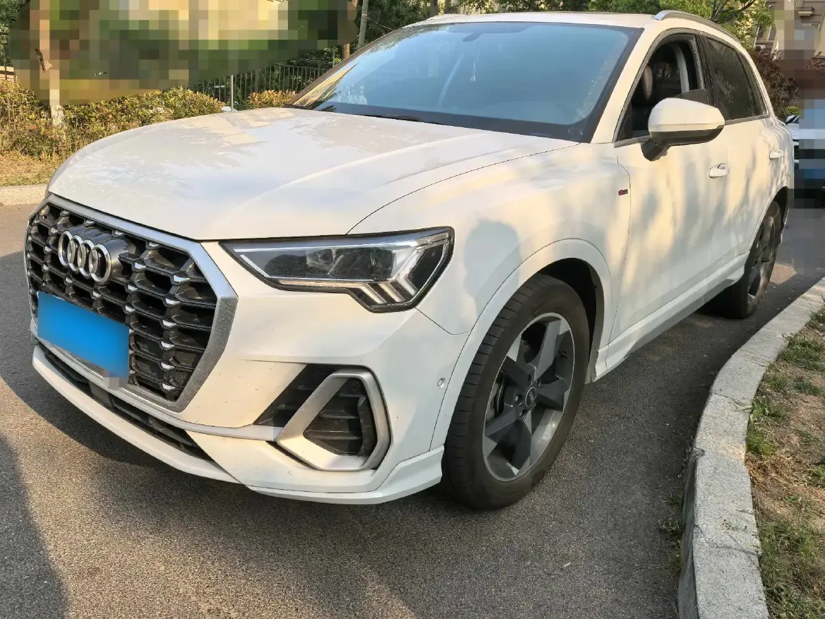 2023 Audi Q2L 1.5T 160HP L4 7DCT