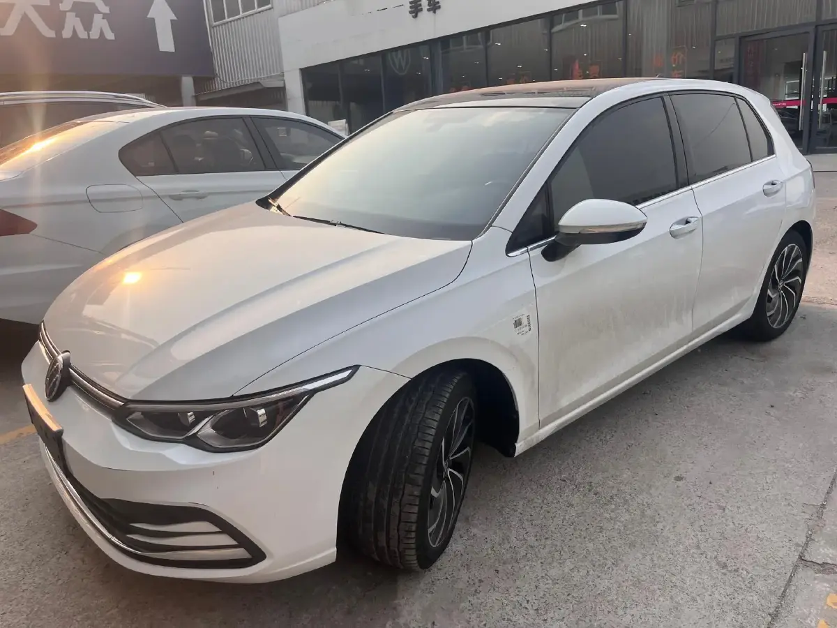 2021 Volkswagen Golf 1.4T 150HP L4 7DCT