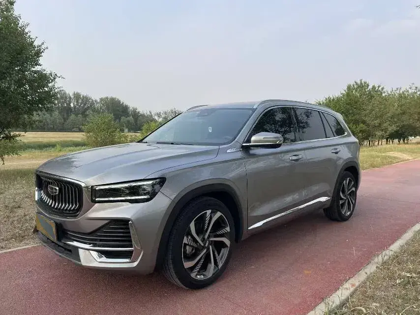 2023 Geely Monjaro 2.0T 238HP L4 8AT