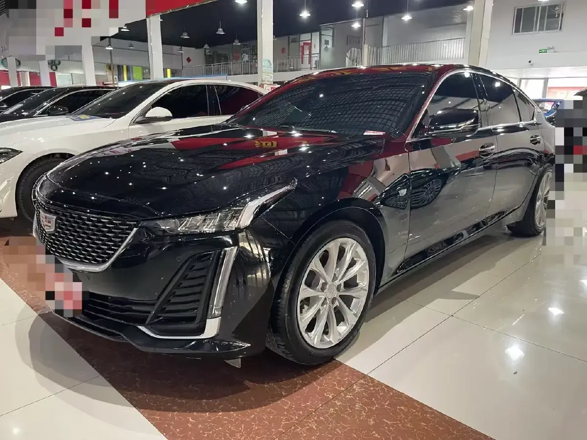 2022 Cadillac CT5 2.0T 237HP L4 10AT