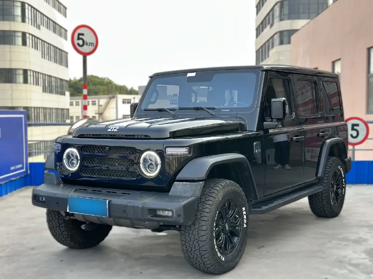 2024 212 212 T01 2.0T 252HP L4 8AT