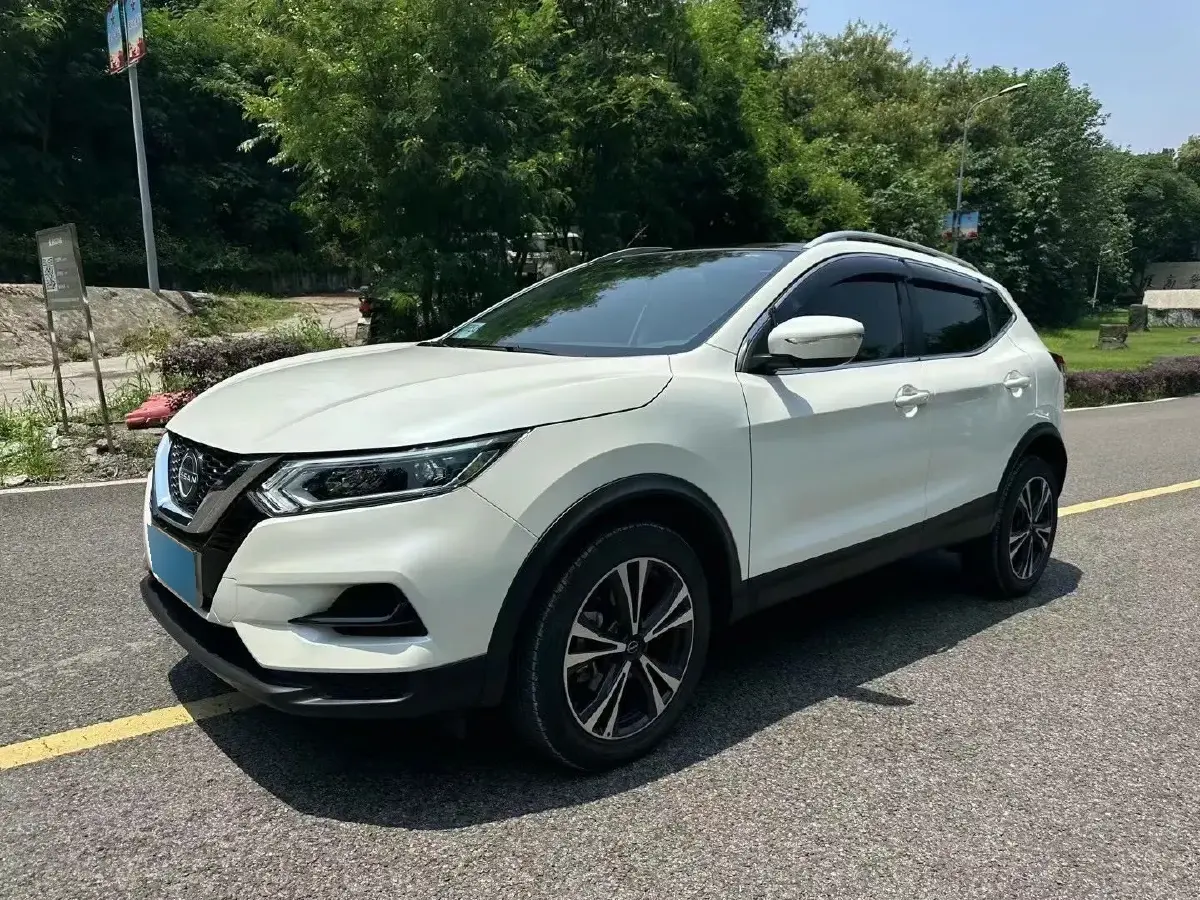 2023 Nissan Qashqai 2.0L 151HP L4 CVT