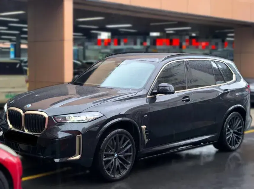 2024 BMW X5 3.0T 381HP L6 8AT
