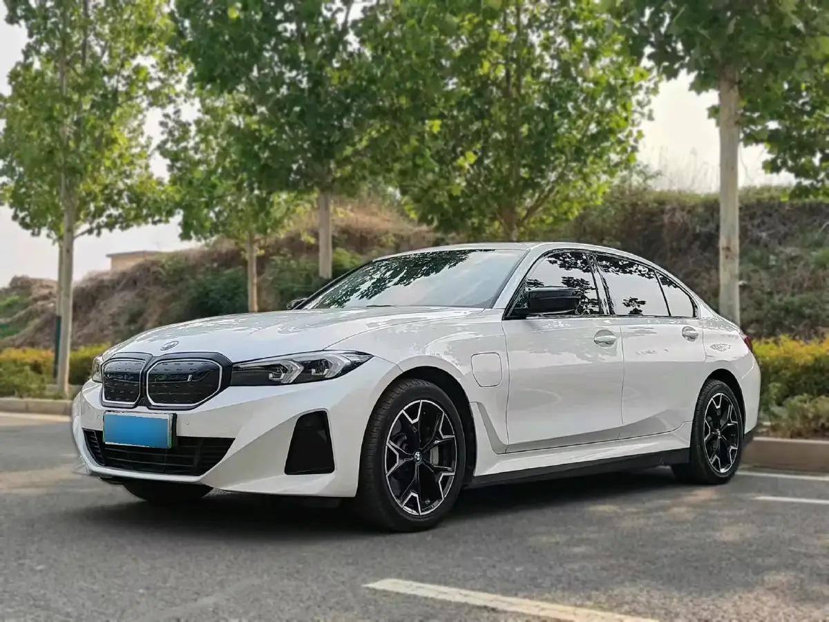 2024 BMW i3 BEV 79.05KWH