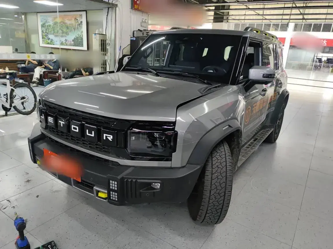 2023 Jetour Traveller 2.0T 254HP L4 7DCT