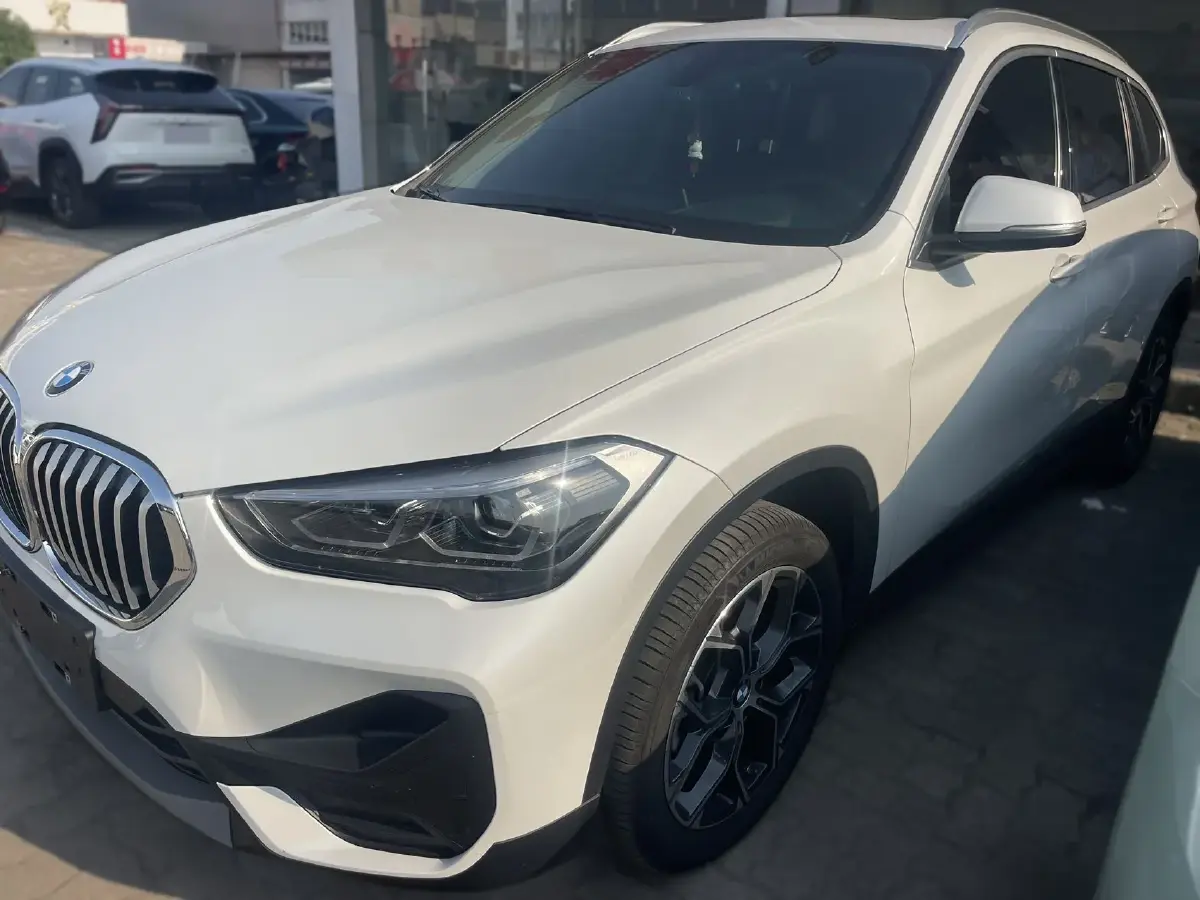 2022 BMW X1 2.0T 192HP L4 7DCT