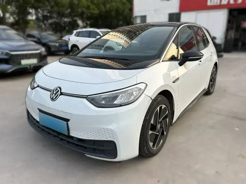 2023 Volkswagen ID.3 BEV 52.8KWH