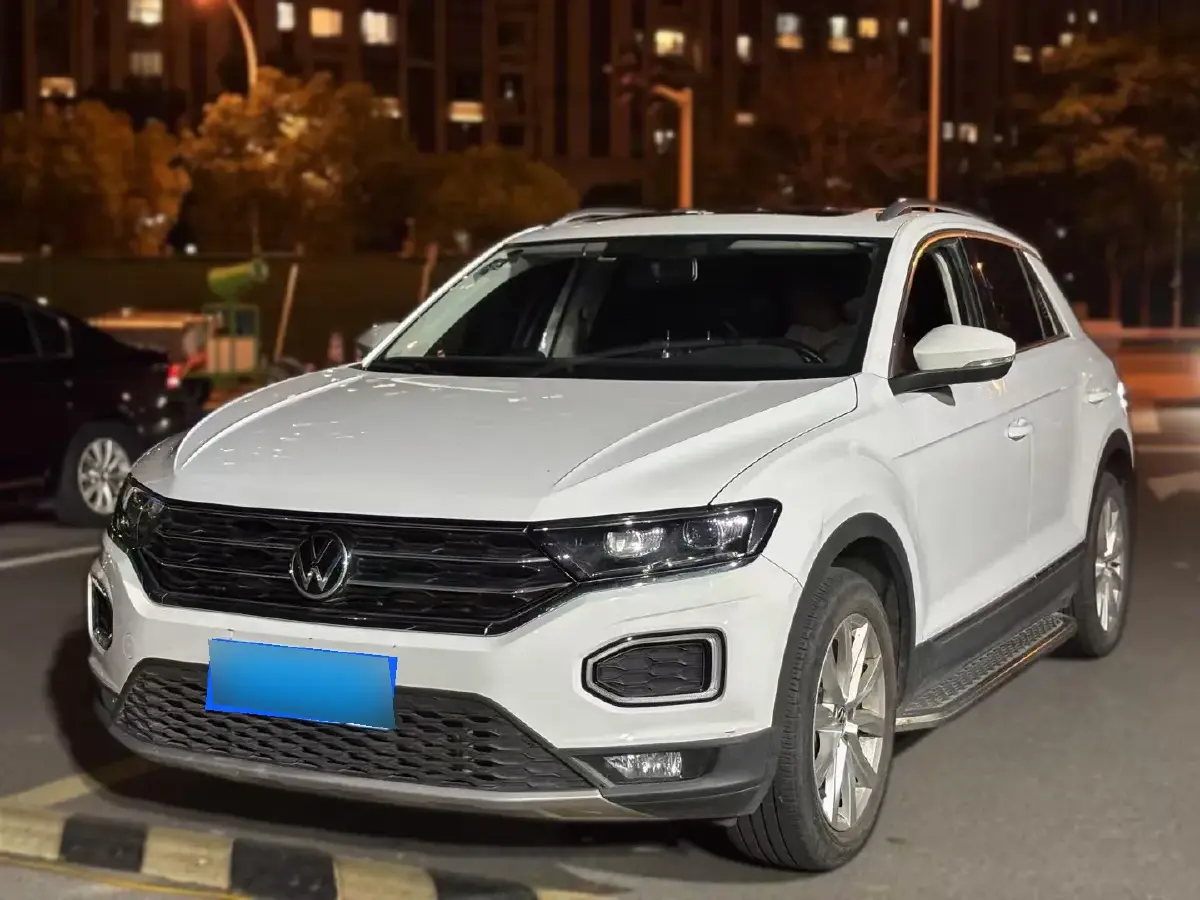 2021 Volkswagen T-Roc 1.4T 150HP L4 7DCT