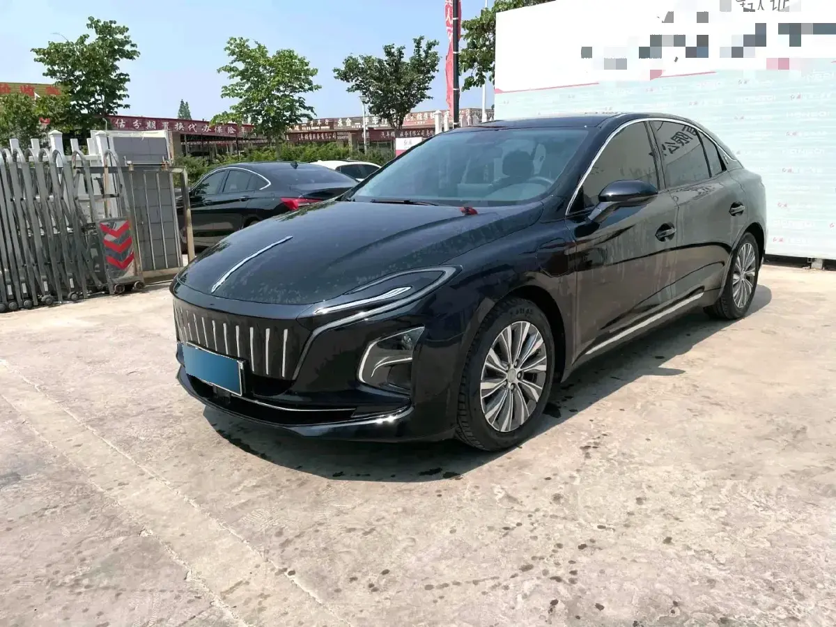 2022 HongQi E-QM5 BEV 54KWH