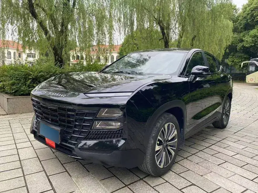 2022 Jetour DASHING 1.6T 197HP L4 7DCT