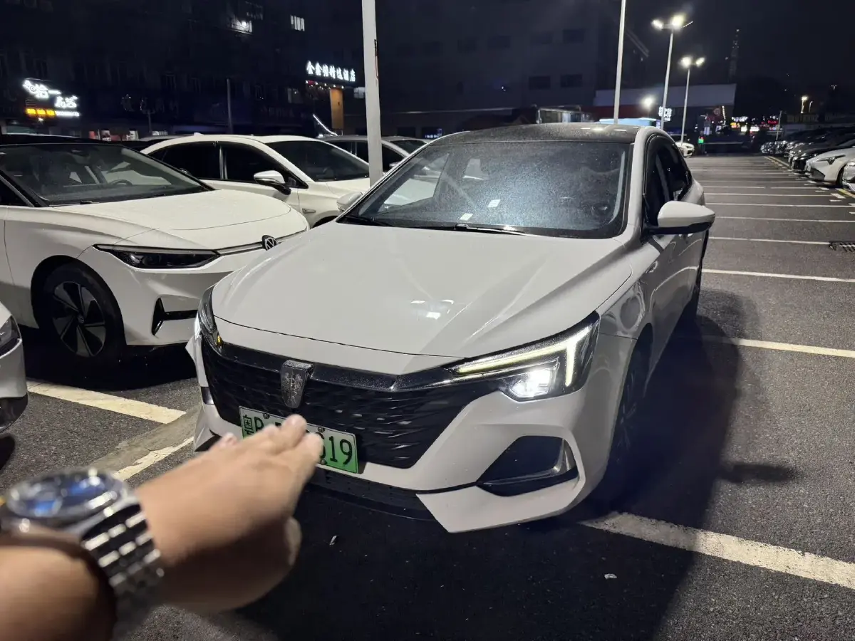 2021 Roewe i6 MAX BEV 61.1KWH