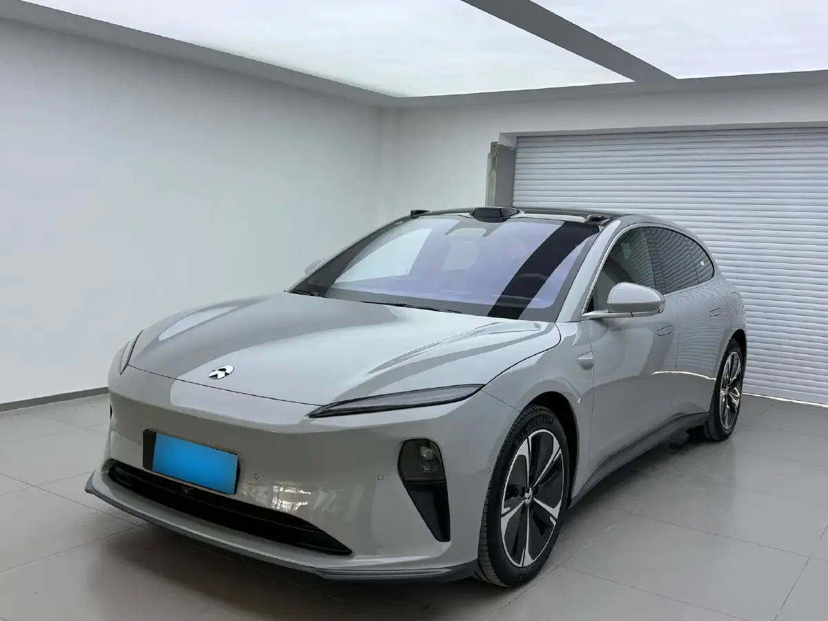 2024 NIO ET5T BEV 75KWH