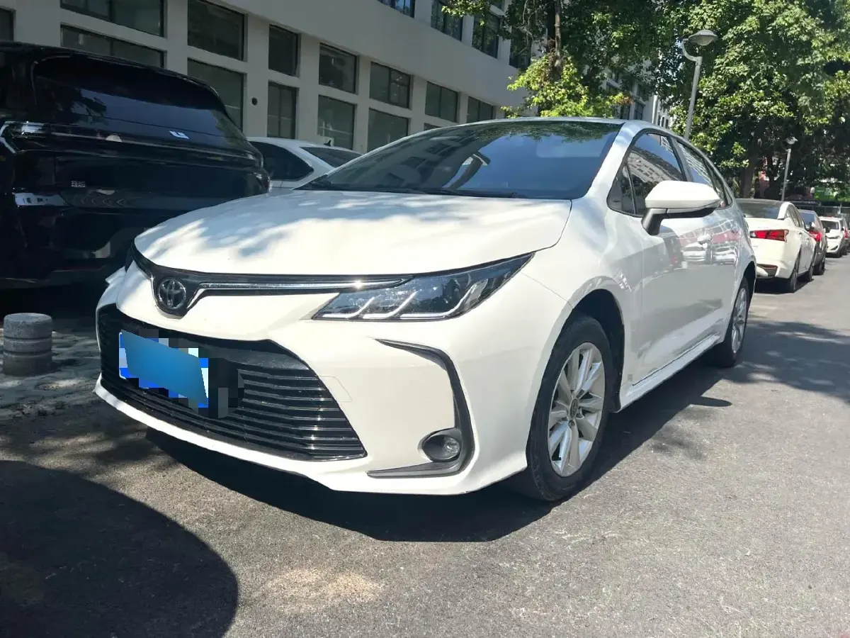 2021 Toyota Corolla 1.2T 116HP L4 CVT