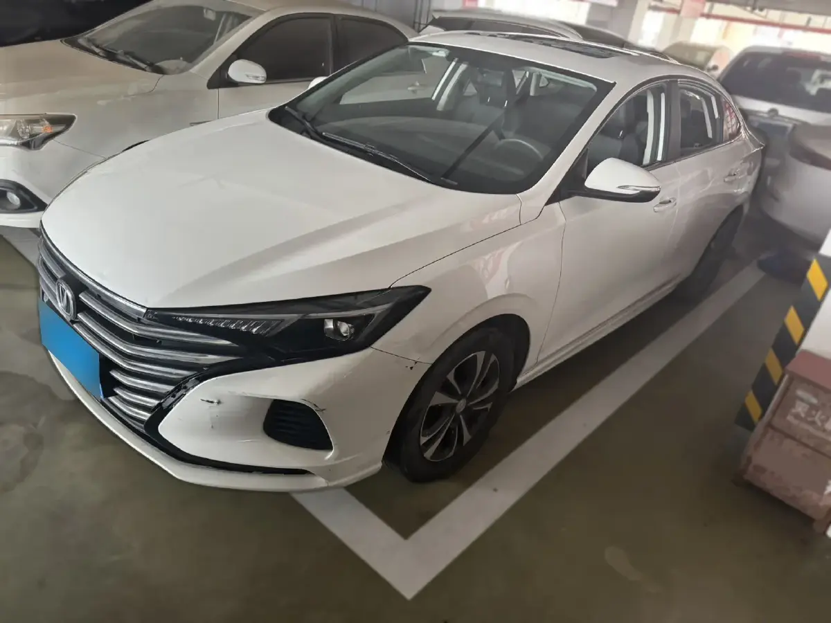 2022 ChangAn Eado 1.6L 128HP L4 CVT