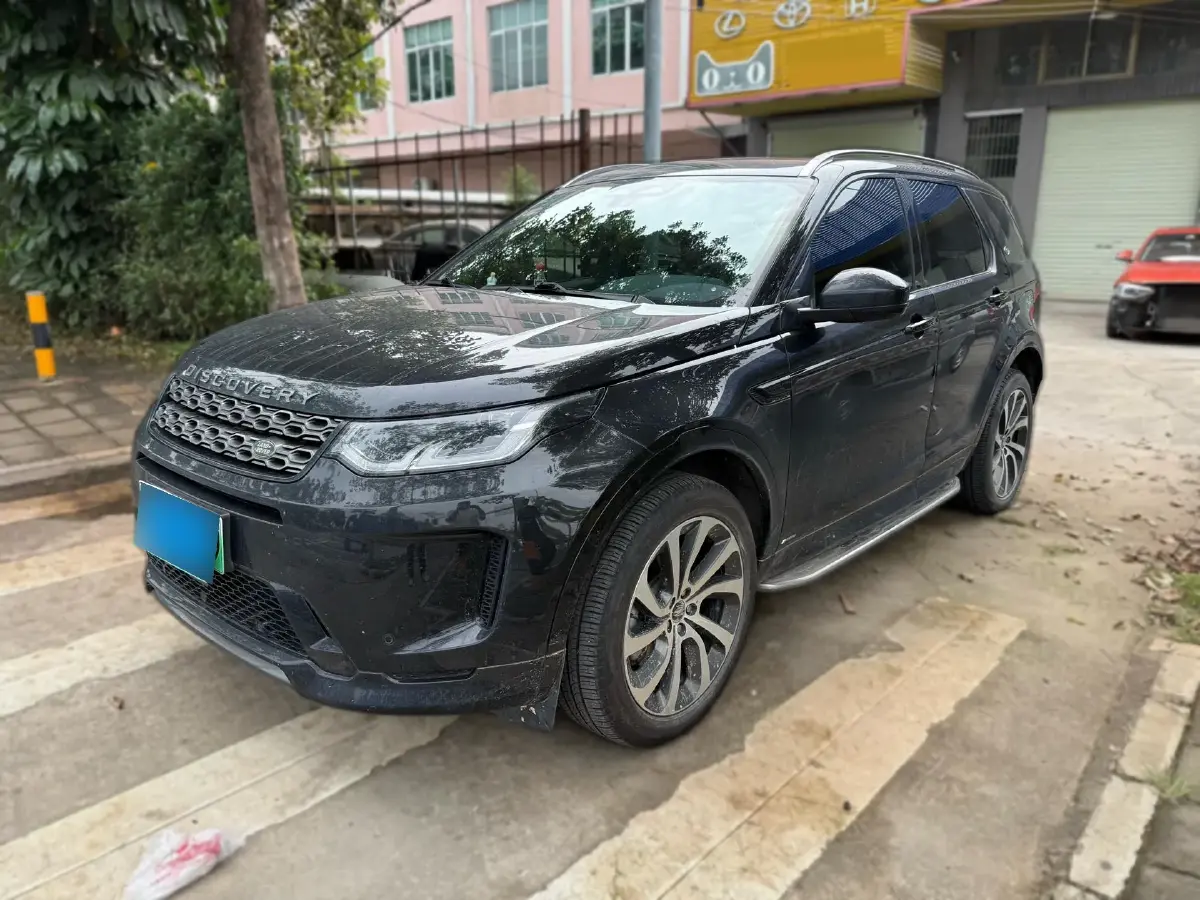 2021 Land Rover Discovery Sport 1.5T 200HP L3 8AT PHEV
