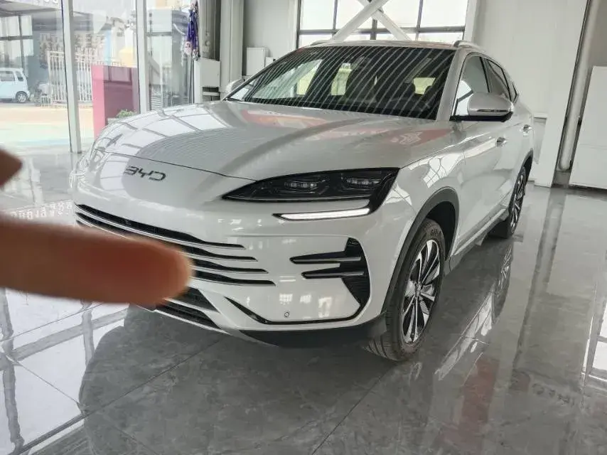 2025 BYD Song Plus 1.5L 101HP L4 E-CVT PHEV 18.3KWH