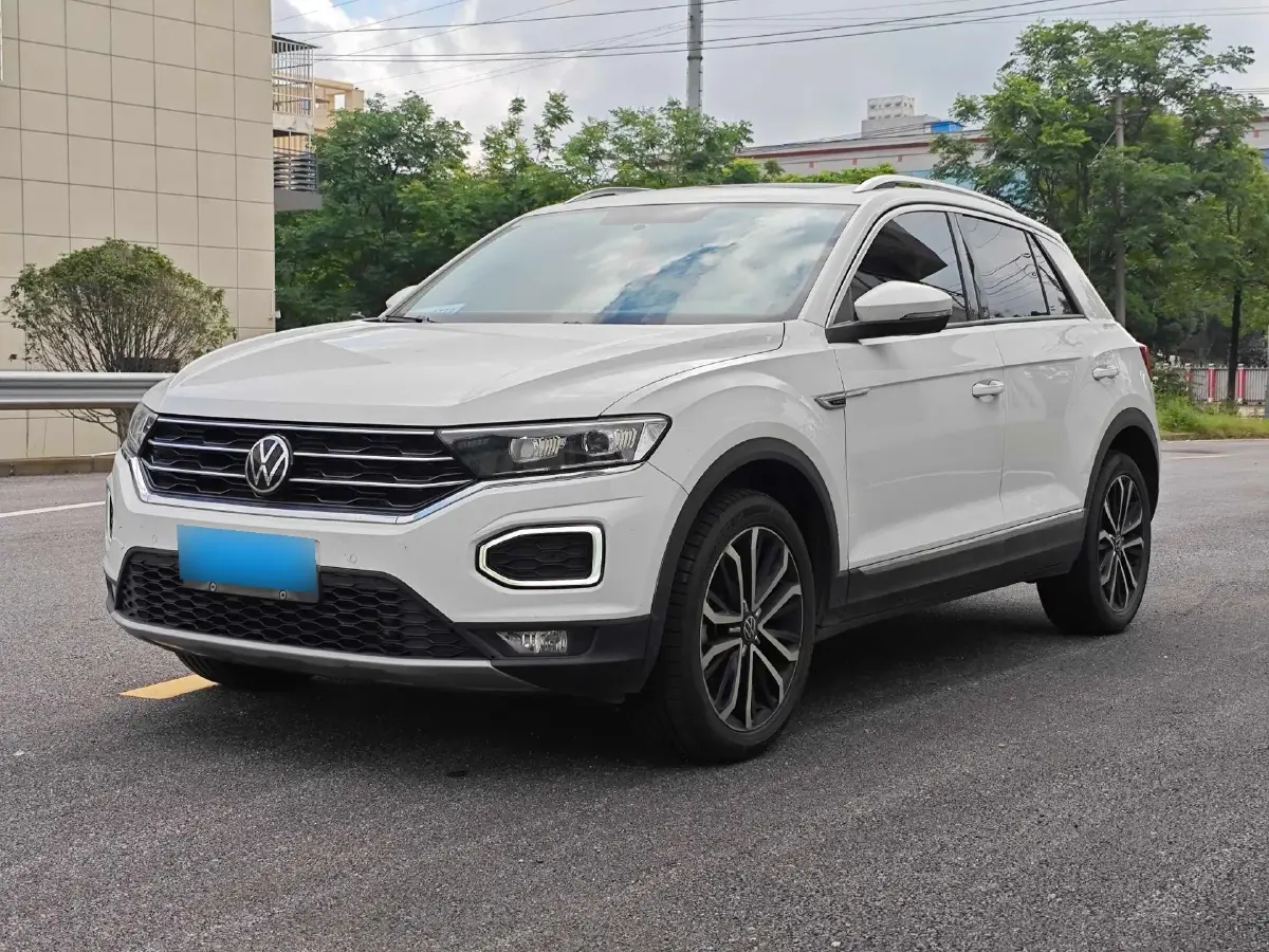 2022 Volkswagen T-Roc 1.4T 150HP L4 7DCT
