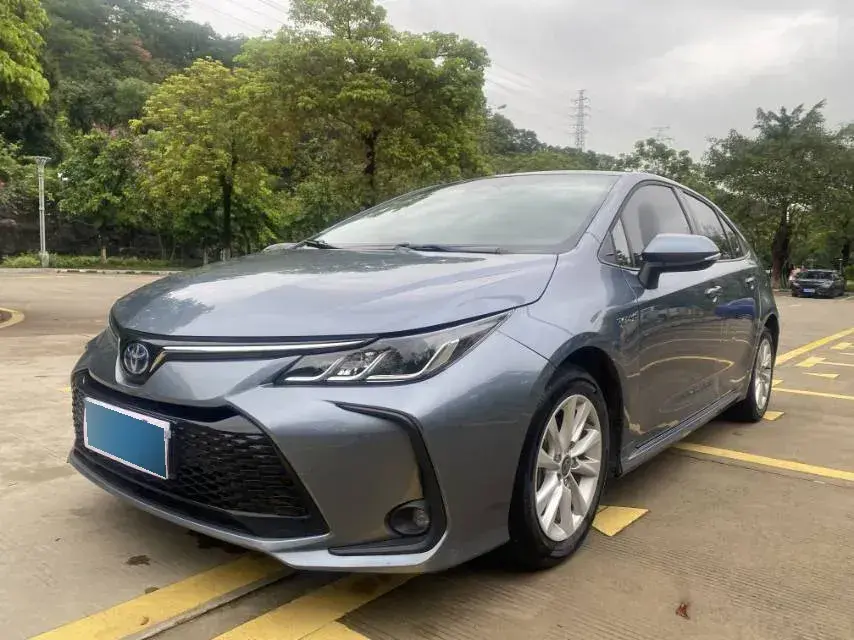 2023 Toyota Corolla 1.8L 98HP L4 E-CVT Hybrid