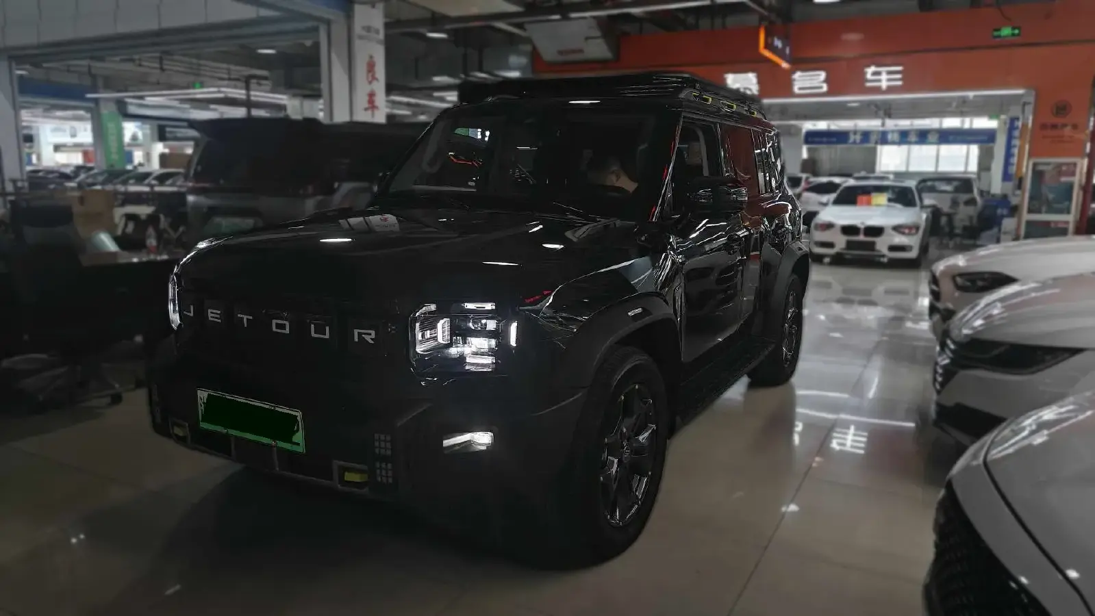 2024 Jetour T2 1.5T 156HP L4 3DHT PHEV 26.7KWH