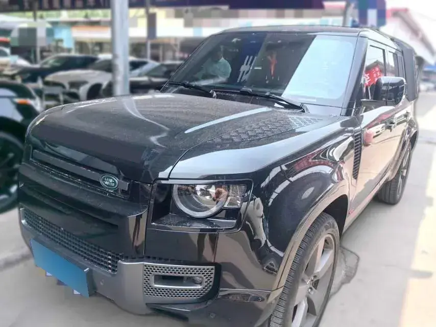 2023 Land Rover Defender 5.0T 525HP V8 8AT