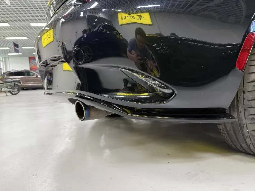 2023 BMW 3.0T 333HP L6 8AT,autocango,china used car exporter,china ev exporter,chinese used car exporter,chinese used ev exporter