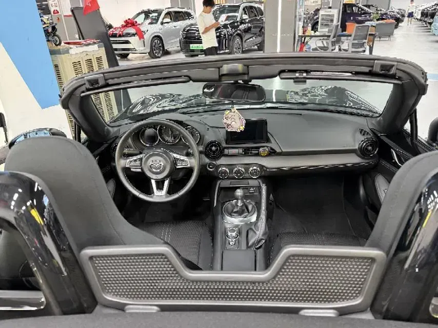 2023 BMW 3.0T 333HP L6 8AT,autocango,china used car exporter,china ev exporter,chinese used car exporter,chinese used ev exporter