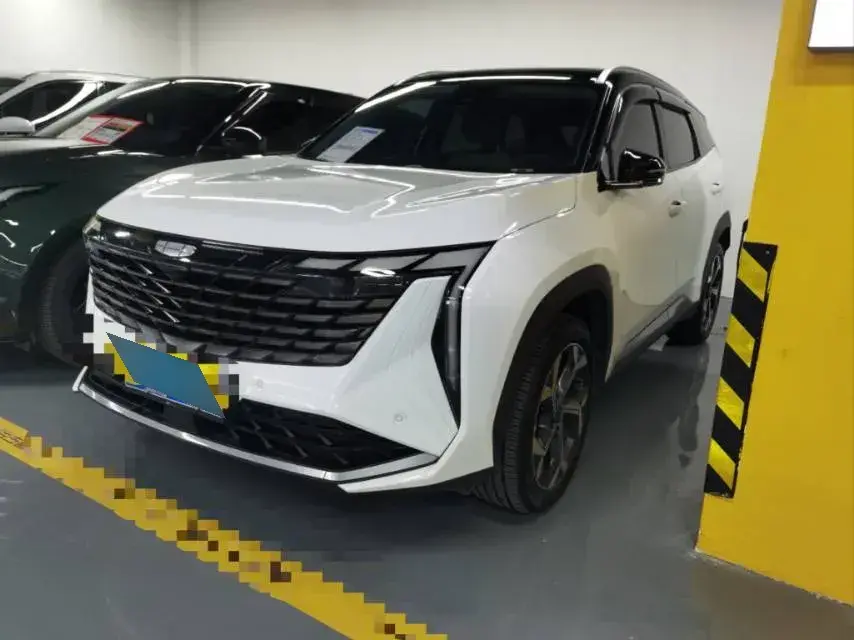 2023 Geely StarRay 1.5T 181HP L4 7DCT