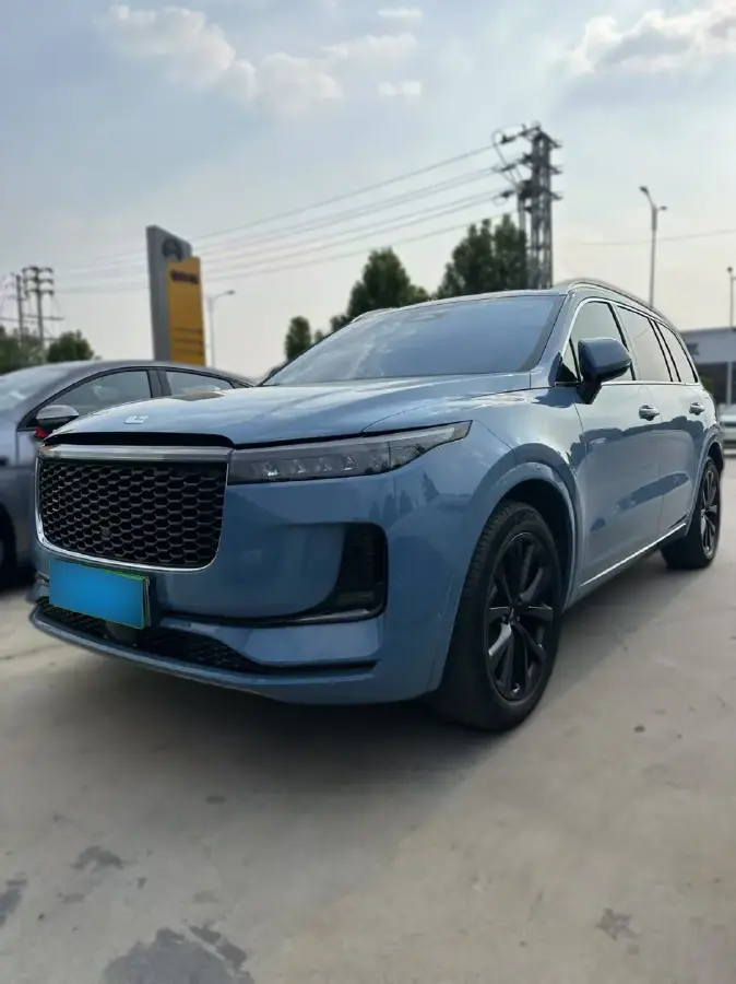 2021 Li ONE Range Extended 131HP REEV 40.5KWH