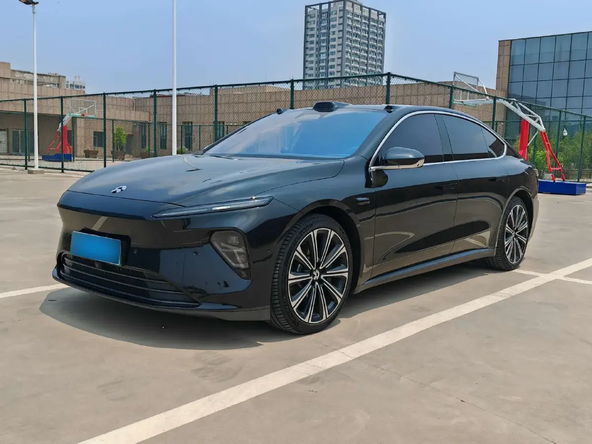 2024 NIO ET7 BEV 75KWH